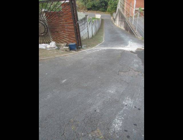 3 BEDROOM HOUSE FOR SALE IN SEA VIEW